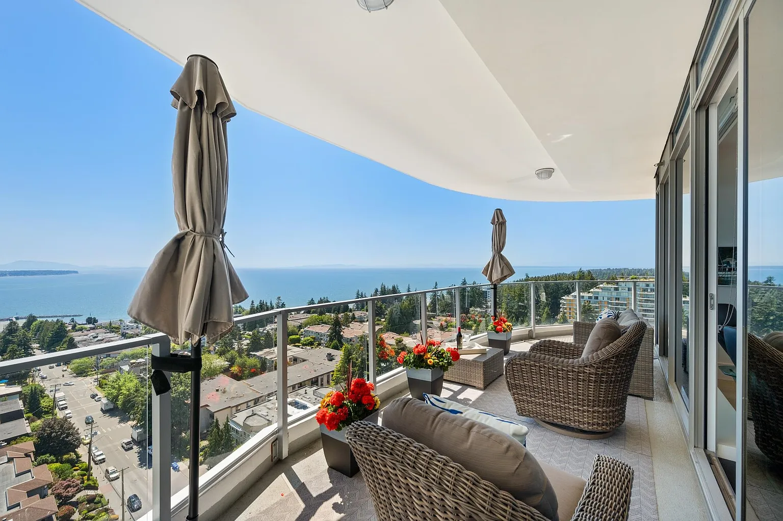 1500 Martin St #1601 photo 1