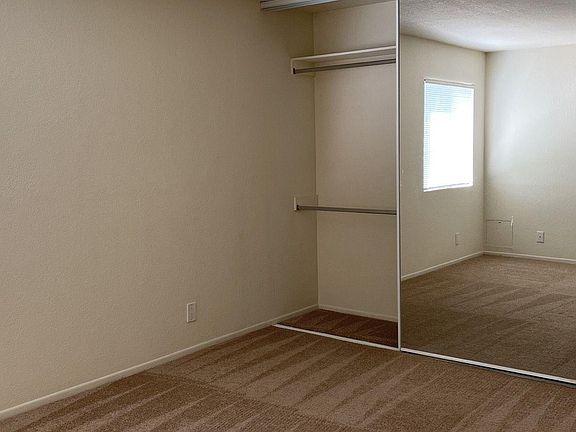 4th image of 370 W Alameda Ave #202