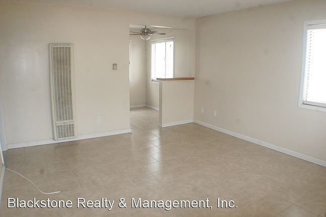 1st image of 1640 Colby Ave #18
