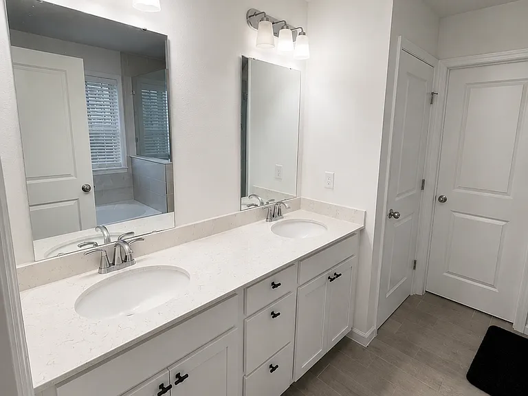 9766 Giada Dr — Photo 10