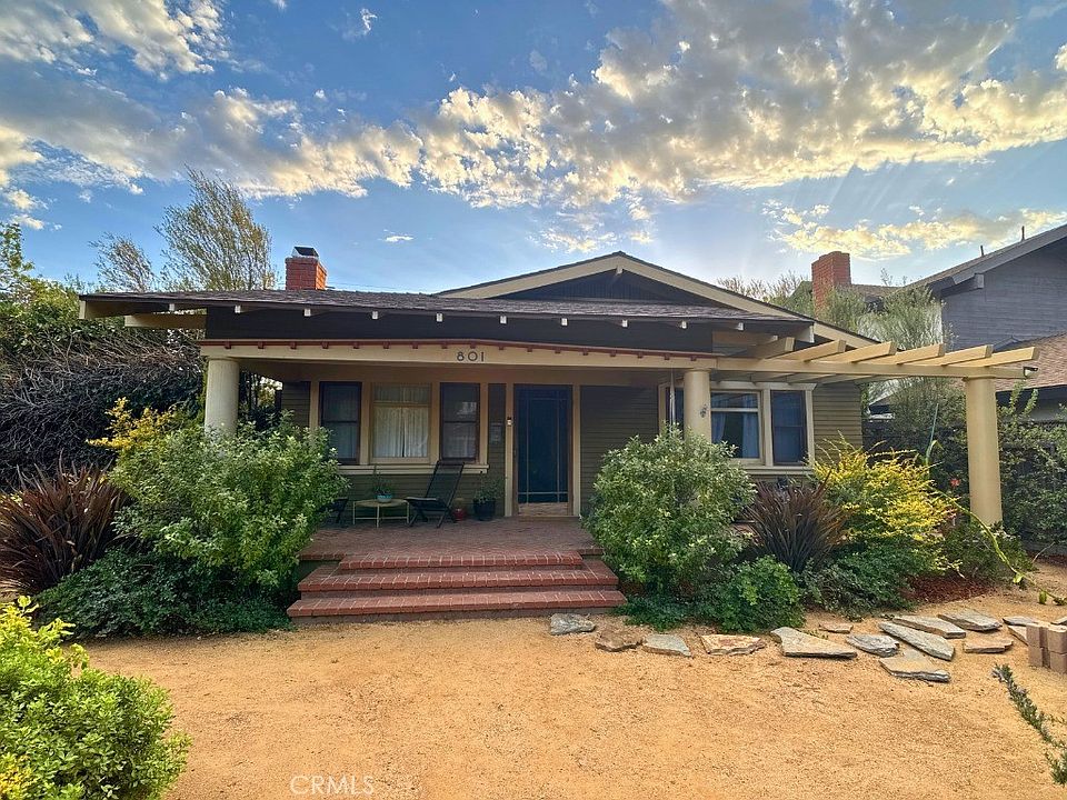 1st image of 801 Dawson Ave