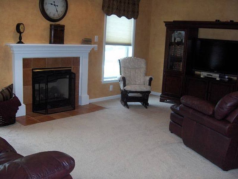 2nd image of 50 WALLFLOWER Drive