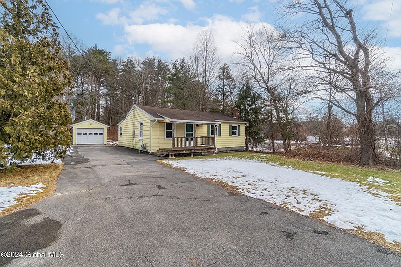 2nd image of 3513 Carman Road