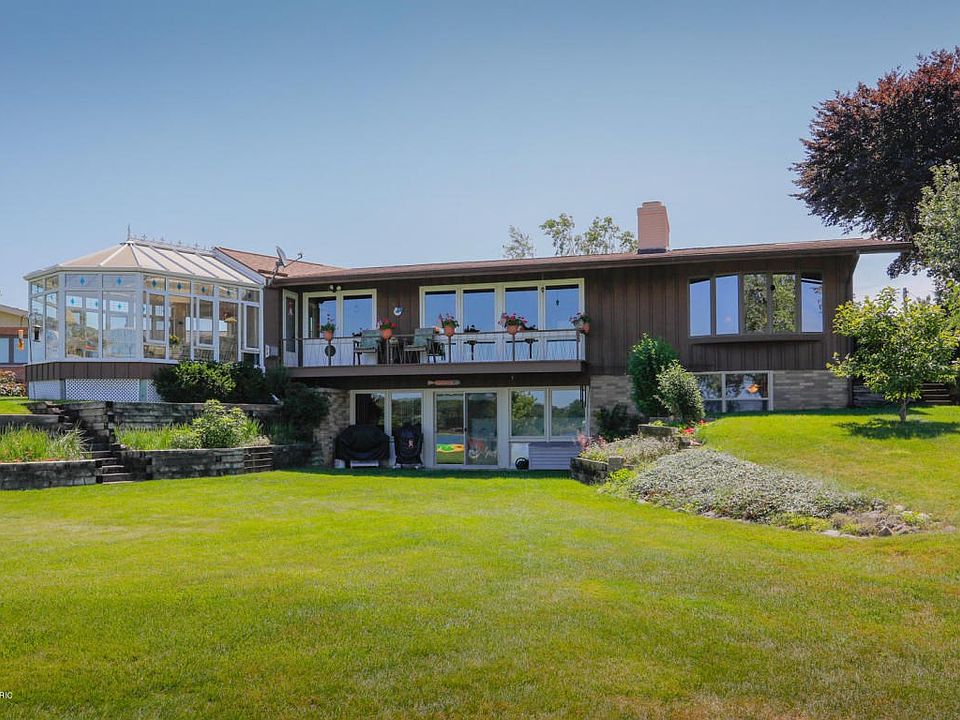 11754 Highview Shores-101