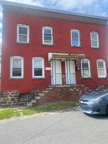 27 Oakwood Ln Photo 1