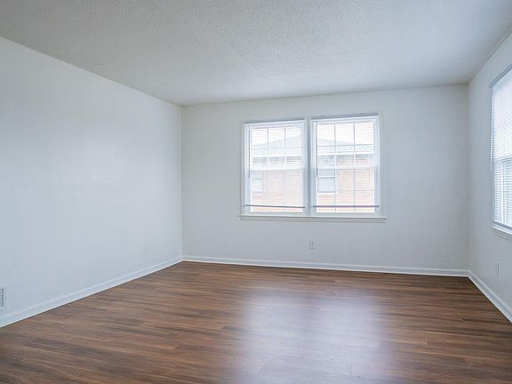 4th image of 1608 Springfield Rd