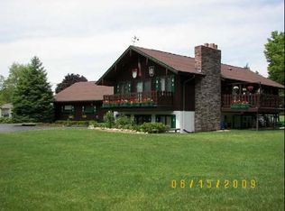 S68W12450 Woods Rd, Muskego, WI 53150