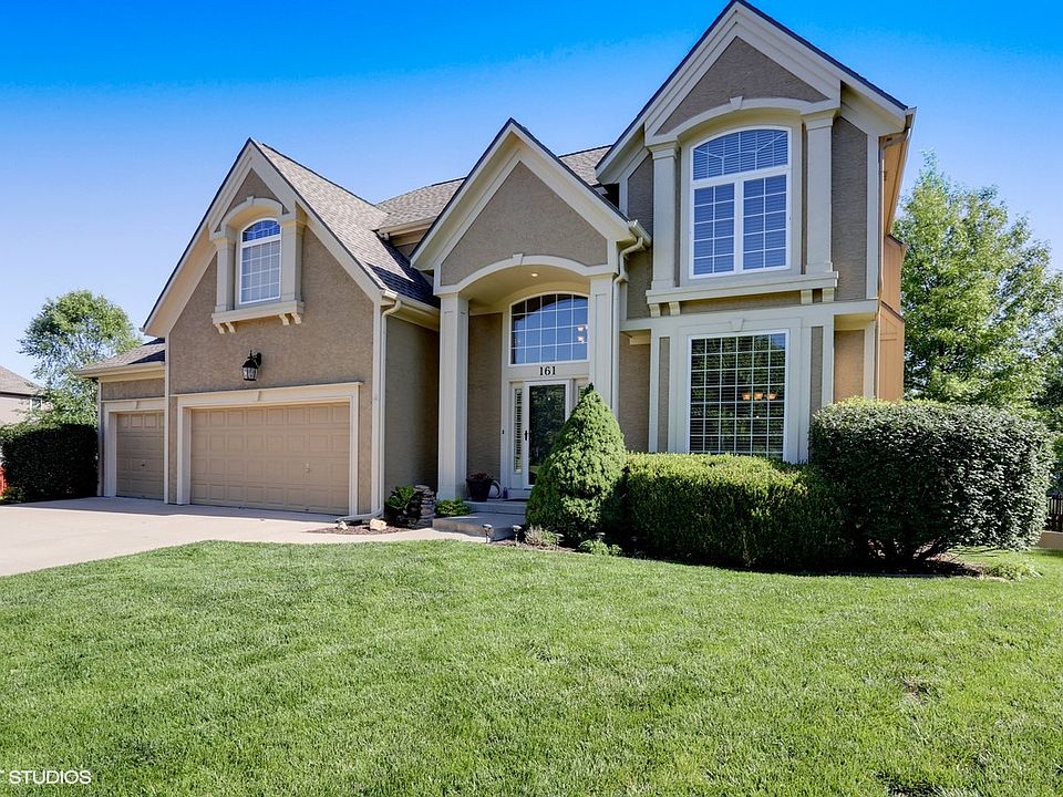 161 NE Misty Meadows Circle