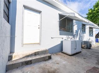 3417 SW 25th Ter #3, Miami, FL 33133