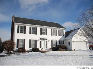 33 Woodworth St, Victor, NY 14564