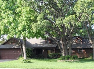 5621 Westcreek Dr, Fort Worth, TX 76133