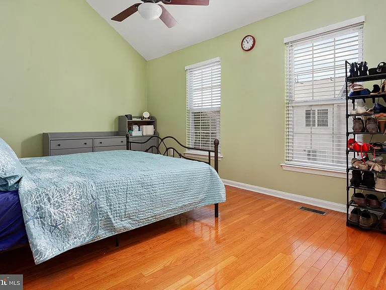 7970 Heather Mist Dr — Photo 14