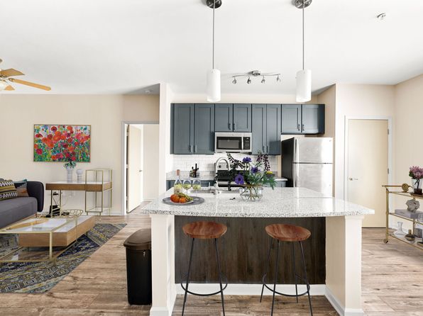 520 Martin Luther King Jr Blvd APT 412