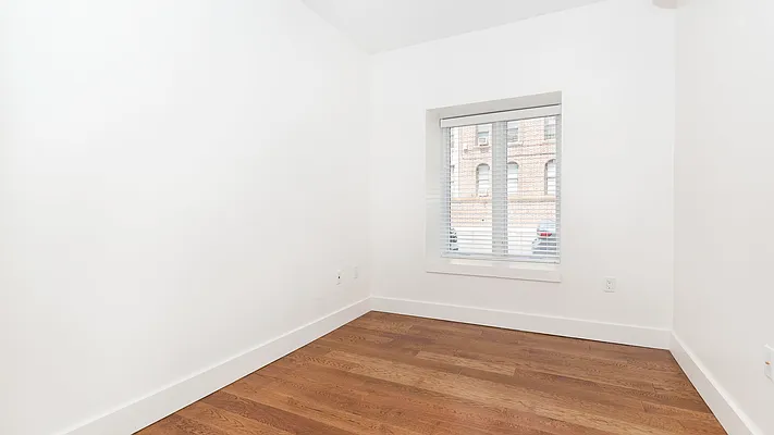 Rented by Nooklyn NYC LLC | media 32
