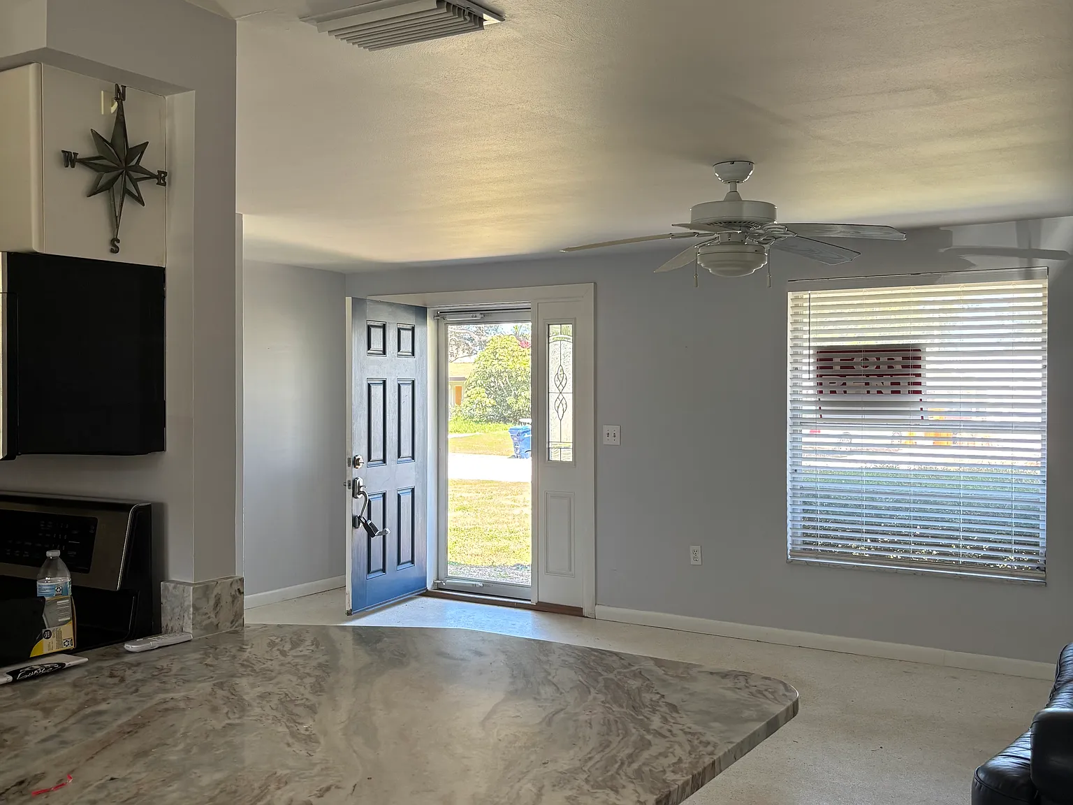3 bed, 1334 sqft, $2,550 — Photo 3