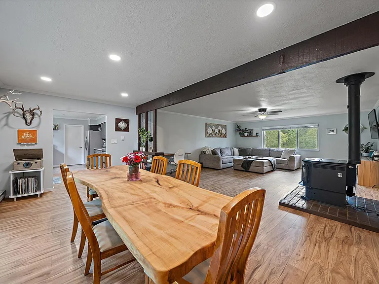 356 Yellow Pine Dr — Photo 11