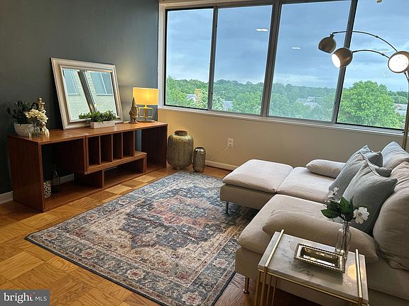 2nd image of 6641 Wakefield Dr APT 701