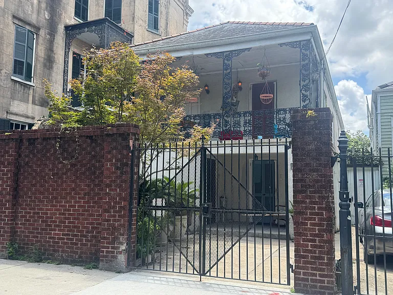 614 Esplanade Ave #C — Photo 1