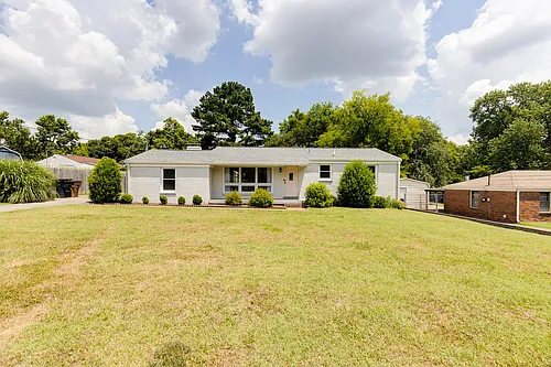 2826 Twin Lawn Dr Photo 1 2826 Twin Lawn Dr Photo 1