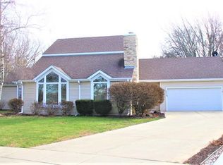 8209 46th Ave, Kenosha, WI 53142