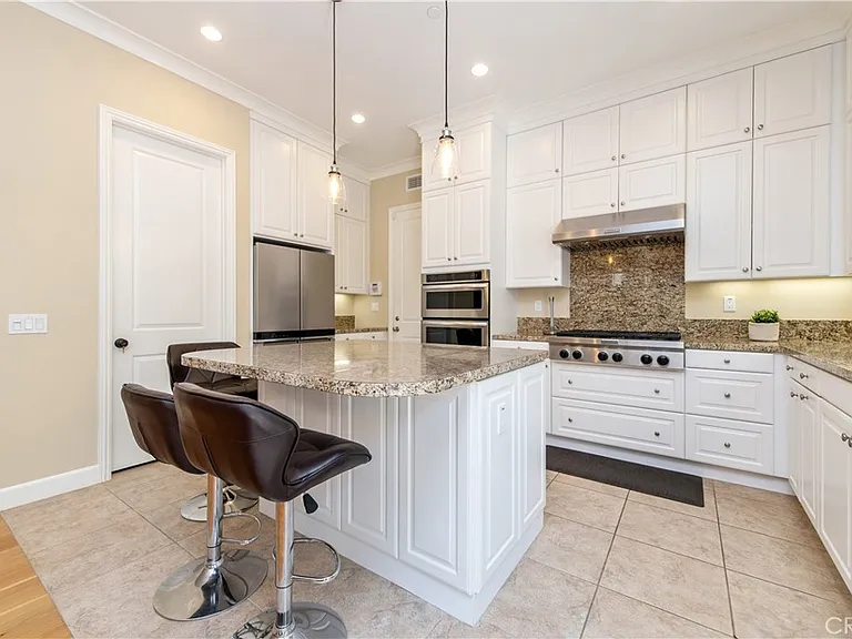 61 Berkshire Wood — Photo 13