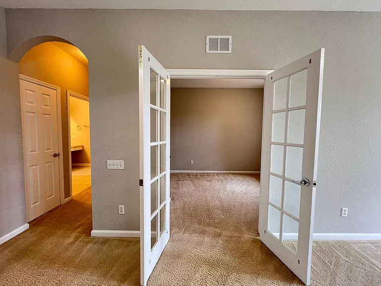 2484 San Tecla St #204 — Photo 19
