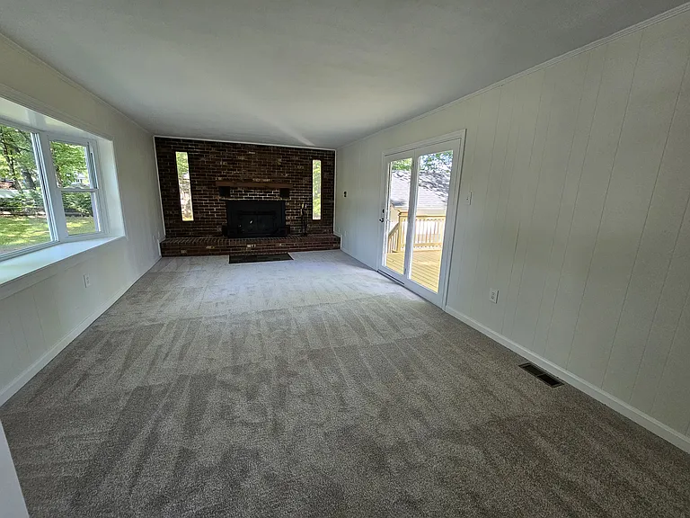 8405 Rugby Rd — Photo 8
