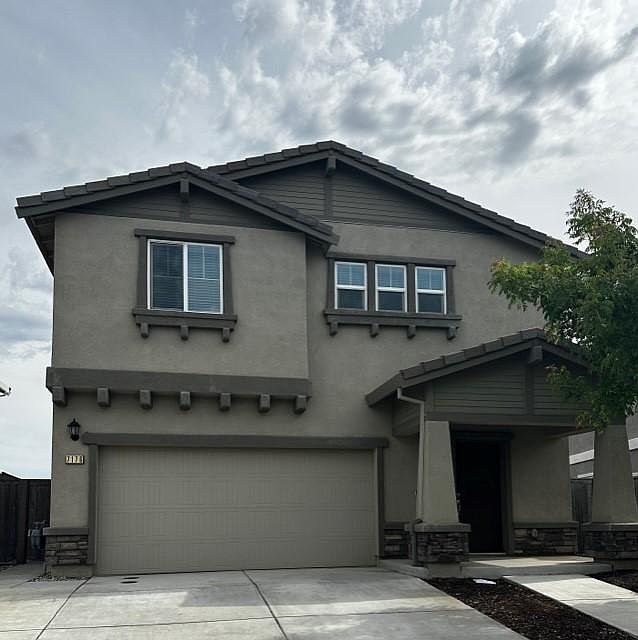 1st image of 7176 Corvus Cir
