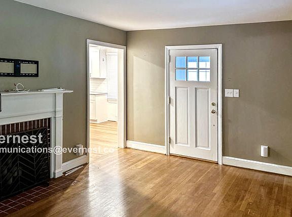 3rd image of 540 Knollwood St
