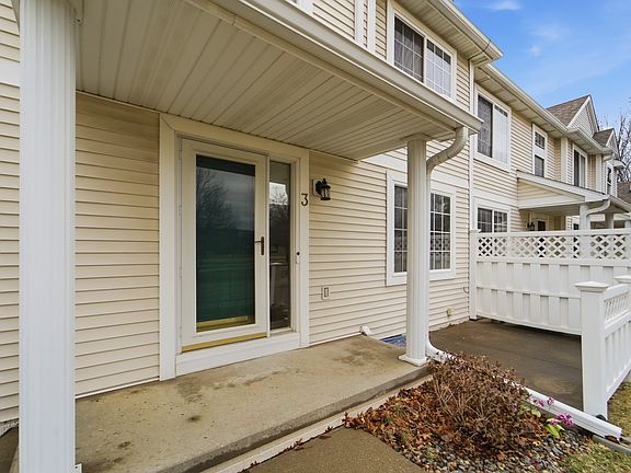 3rd image of 9205 Greenspire Dr Unit 3