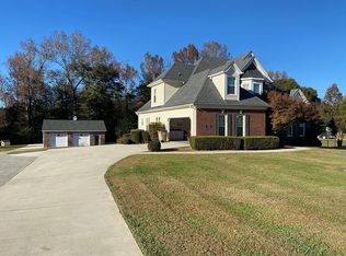 421 Quail Run, Hoschton, GA 30548