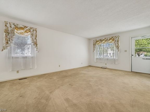 5th image of 5178 W 151st St