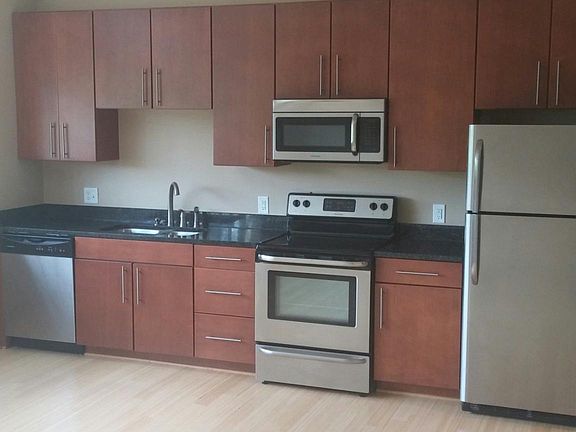 3rd image of 806 Wasena Ave SW #317