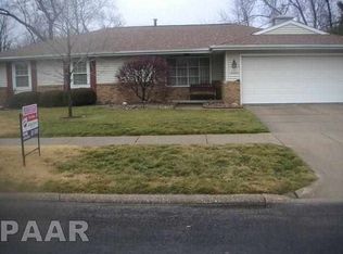 3307 W Saymore Ln, Peoria, IL 61615