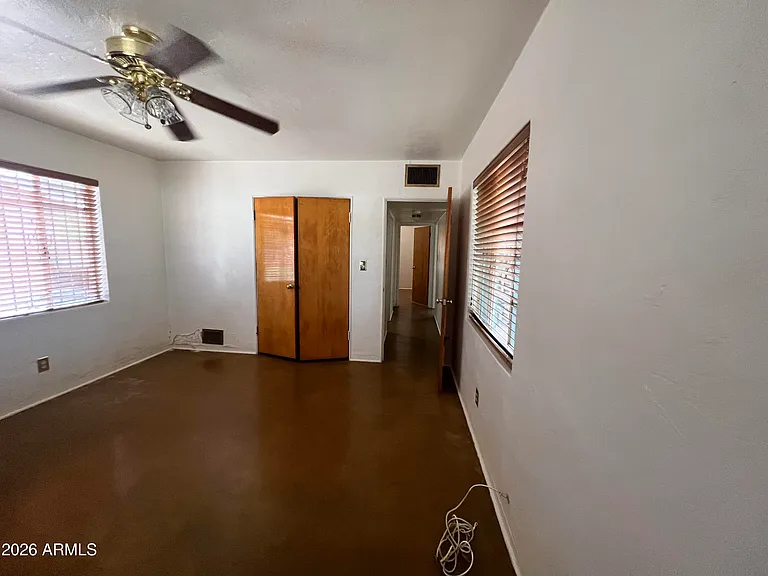 117 N Sawtelle Ave — Photo 19