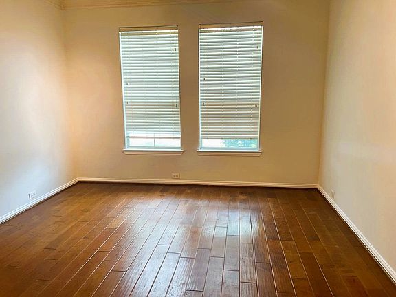 5th image of 130 W Montfair Blvd