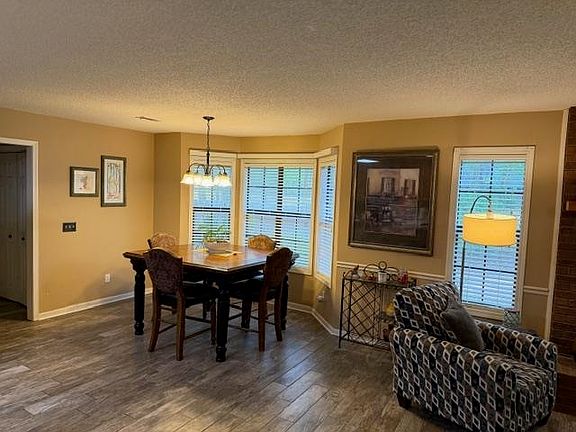 3rd image of 26288 Brogden Rd