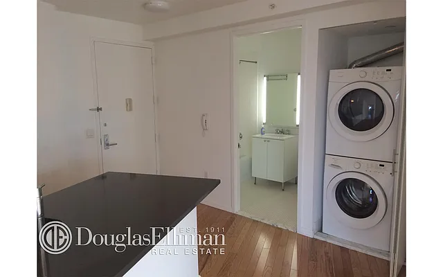 Rented by Douglas Elliman | media 4