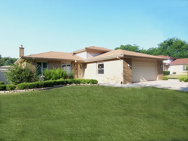 1614 Clemens Rd photo 1