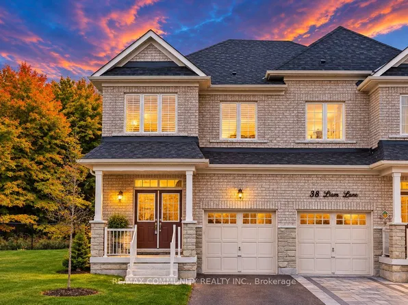 40 Liam Ln, Markham, ON L3S 0E8