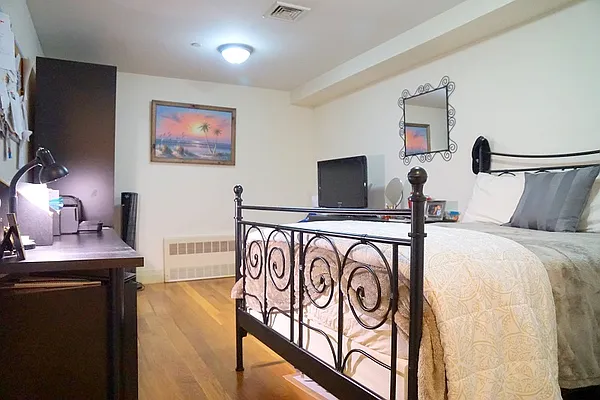 Sold by Spark Properties | media 9