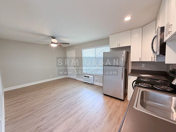 4th image of 4674 33rd St APT 1