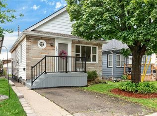 107 Reid Ave N, Hamilton, ON L8H 6E2