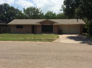 803 Lyndale St, Kingsville, TX 78363