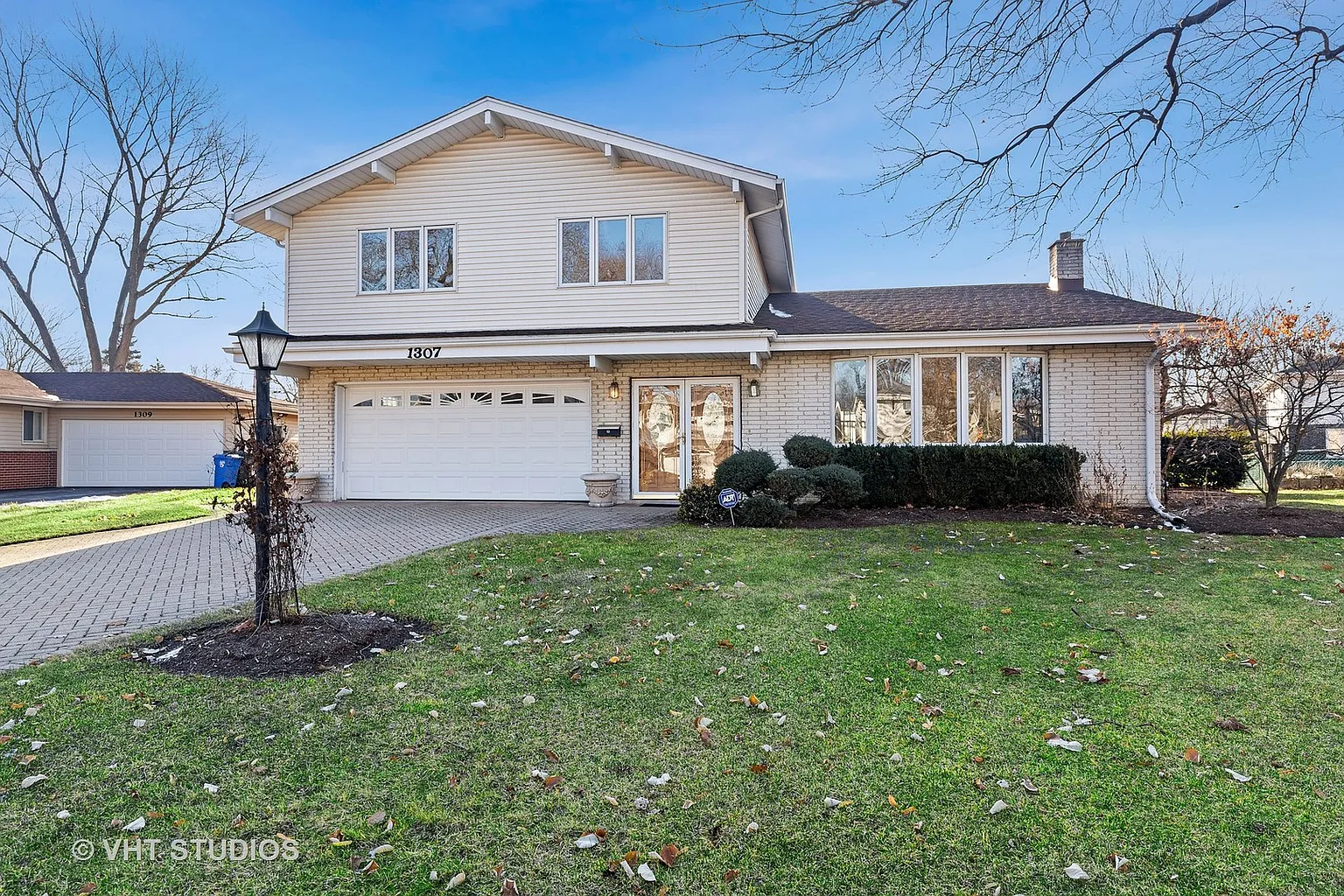 1307 E Mulberry Ln photo 1