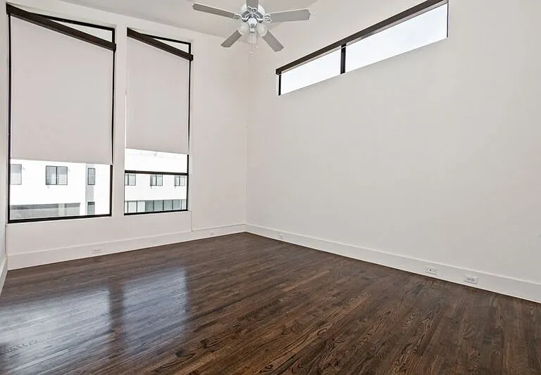 2522 N Henderson Ave #3 — Photo 7