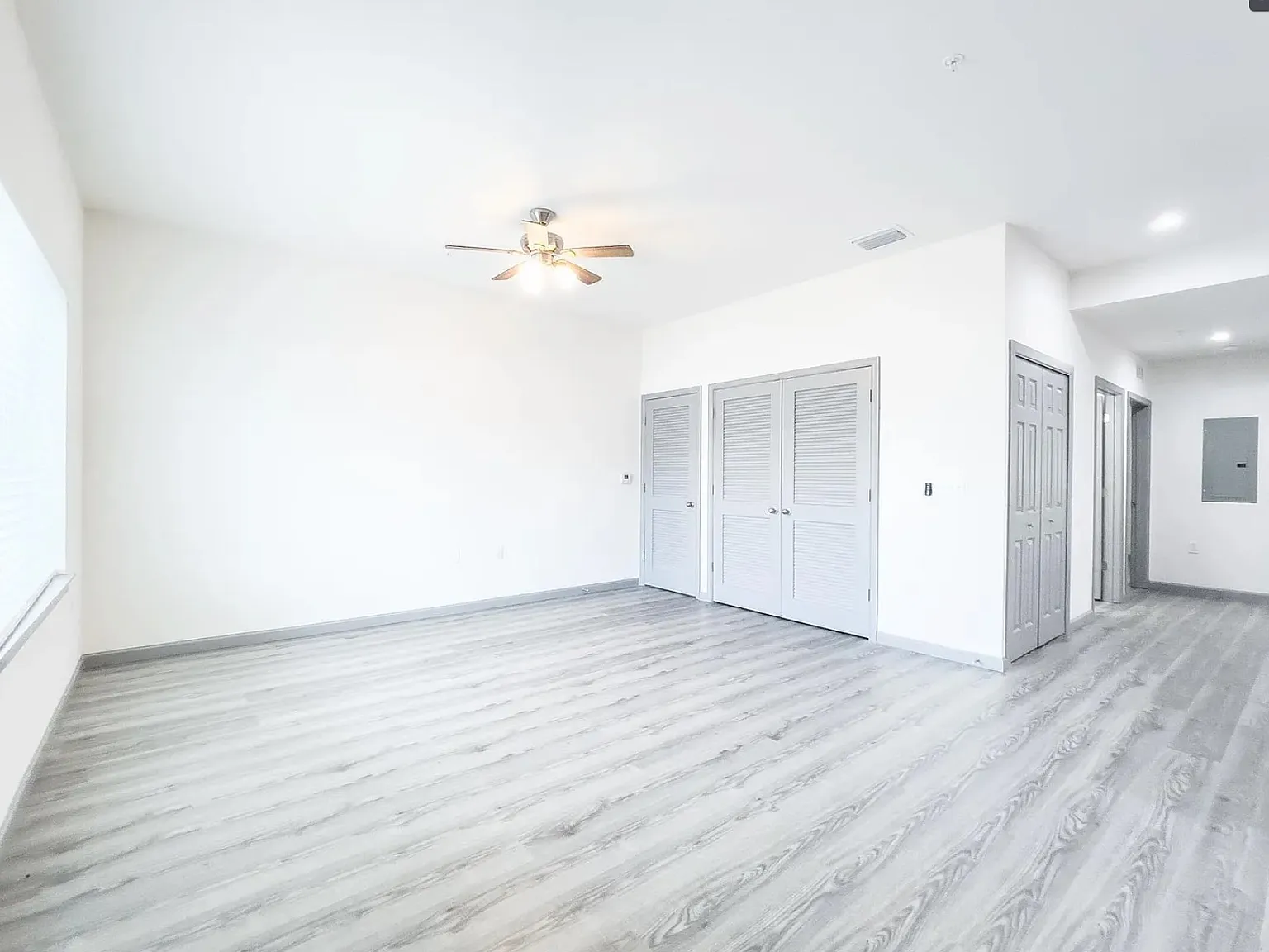 2 bed, 1800 sqft, $1,695 — Photo 2