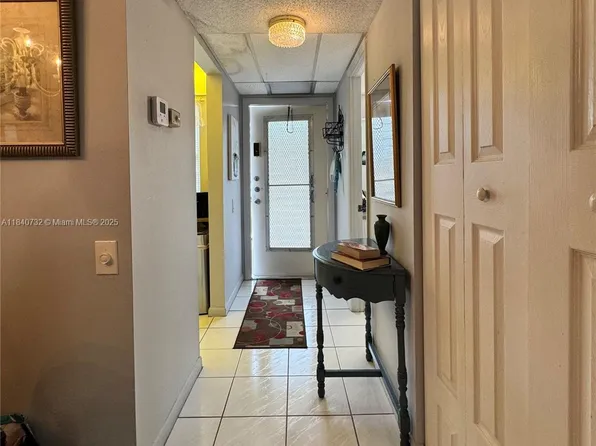 9200 Lime Bay Blvd APT 212, Tamarac, FL 33321