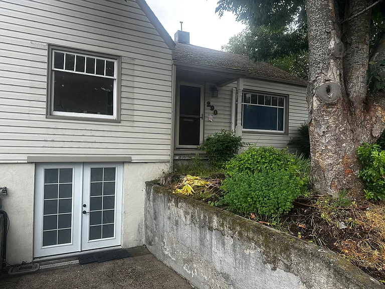 290 S Mountain Ave #1 — Photo 11