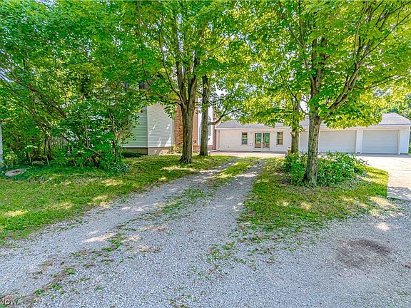 3rd image of 4321 Nichols Rd